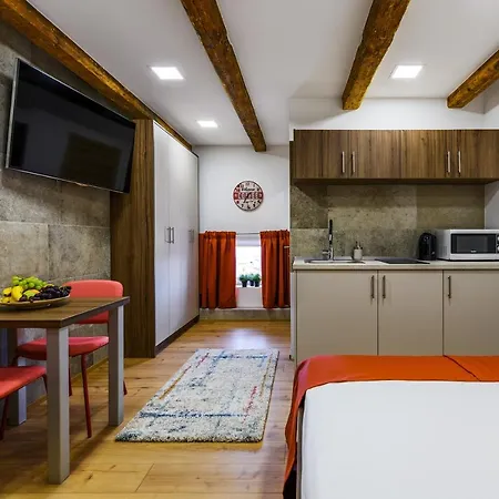 Urban Apartments With Sauna Zára Kültér fotó