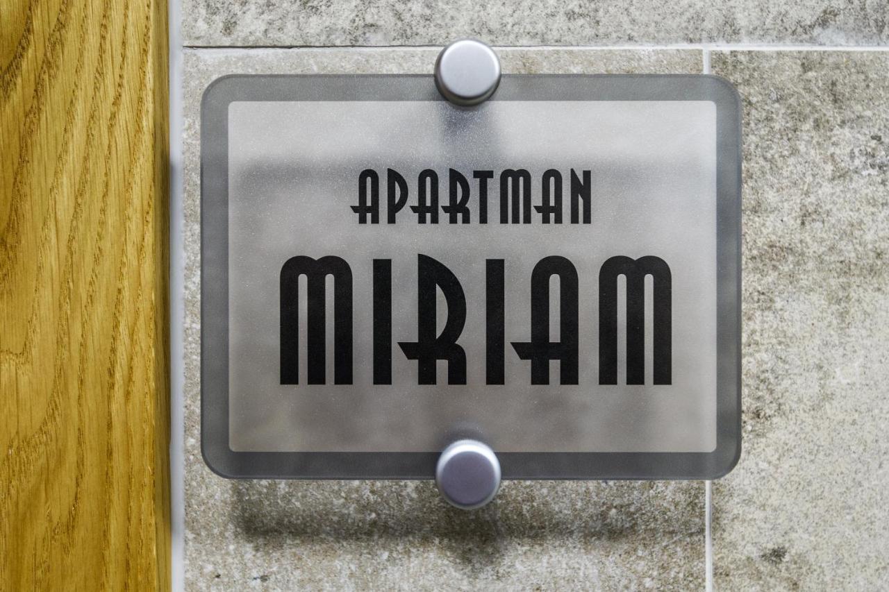 Urban With Sauna Apartmán