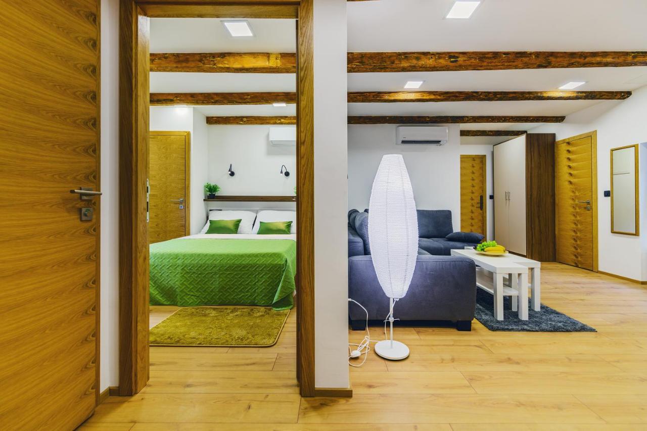 Urban With Sauna Apartmán
